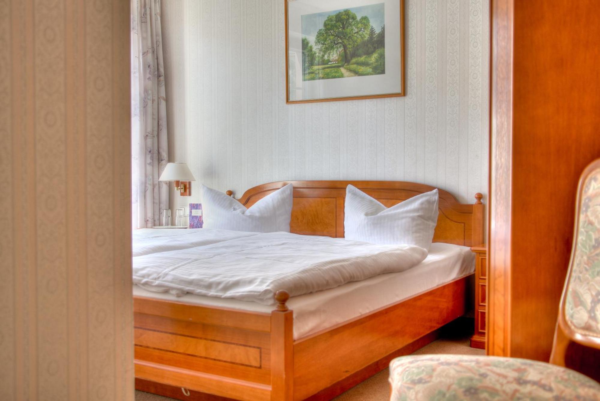 Hotel Am Markt Altentreptow Екстер'єр фото